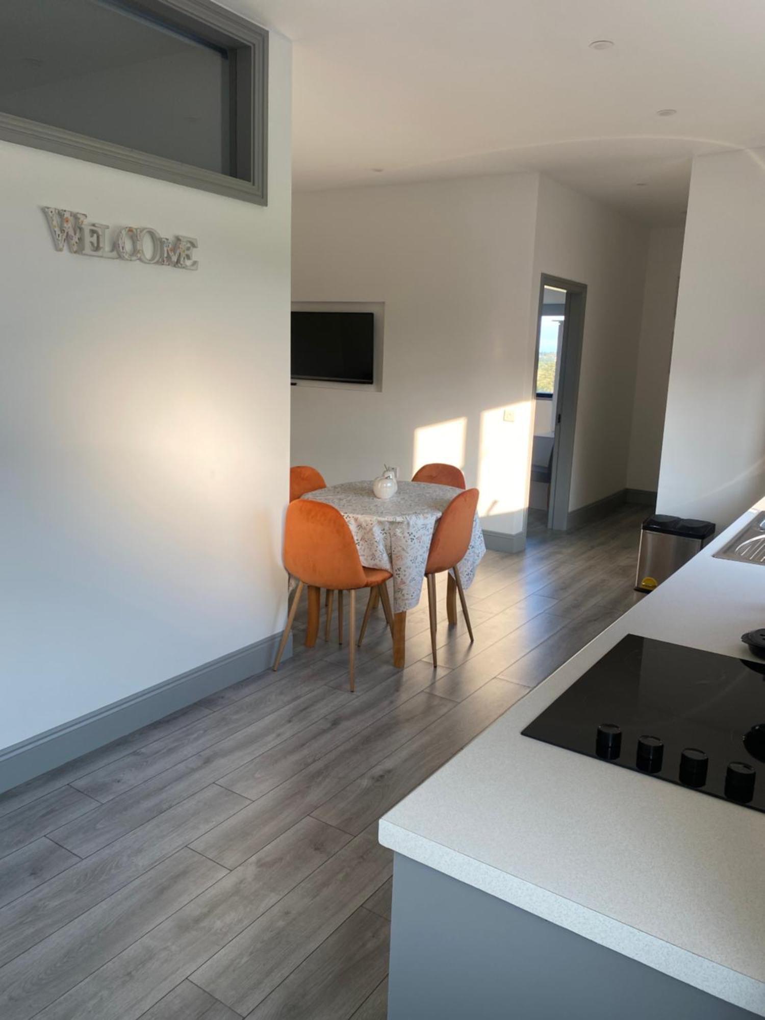 Hill Top View Apartment Lahinch Buitenkant foto